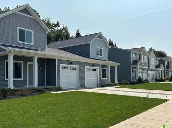 1023 Rebecca St #16, Marshall, MI 49068