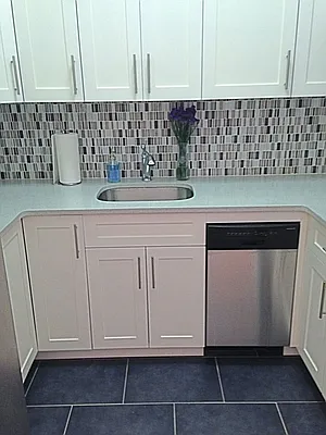 Rented by Flatiron Real Estate Advisors LLC | media 10