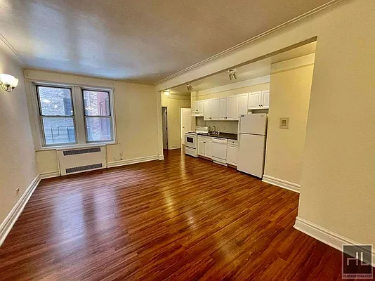 Rented by Highline Residential | media 8