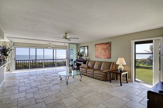 5th image of 2721 W Gulf Dr Unit 101