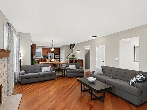 4th image of 1311 Bison Ln