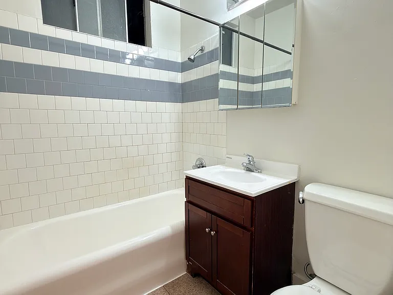 555 Ofarrell St — Photo 12