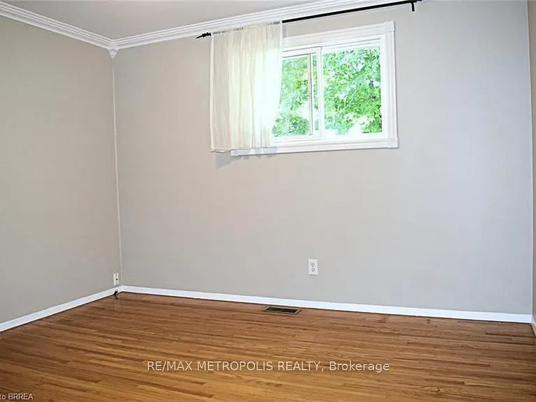 5 McCammon St #UPPER — Photo 16
