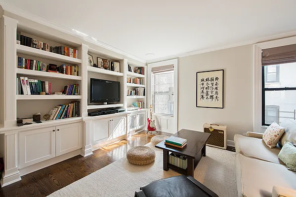 Rented by CORE | media 6