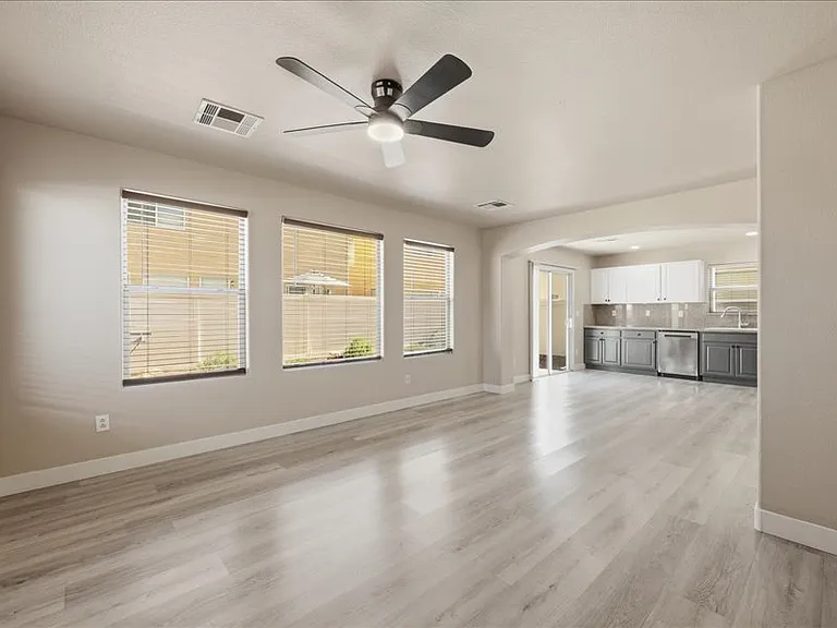 Chino Peak Ct — Photo 10