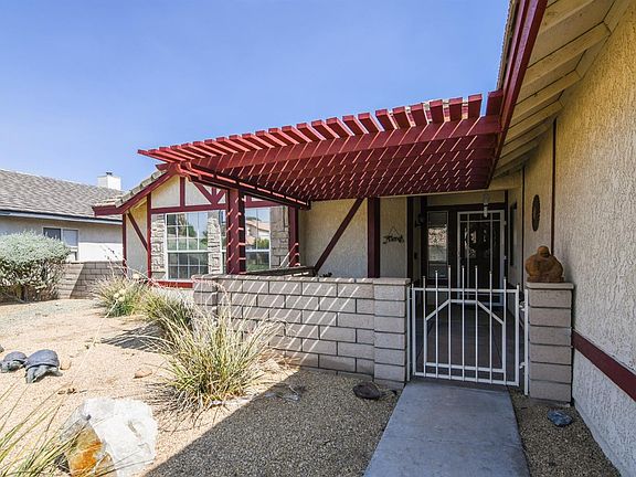 5th image of 15180 Wildflower Ln