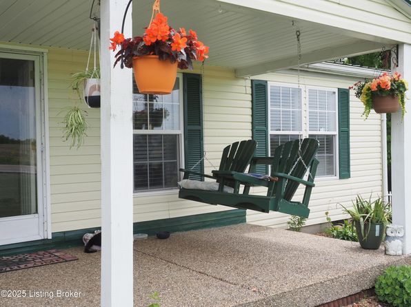 6180 Zaring Mill Rd, Shelbyville, KY 40065