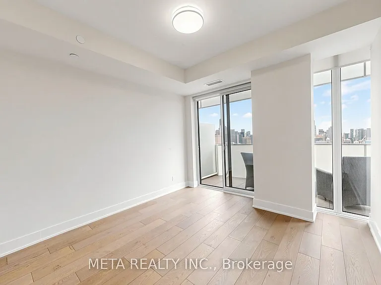200 Bloor St W #2502 — Photo 22