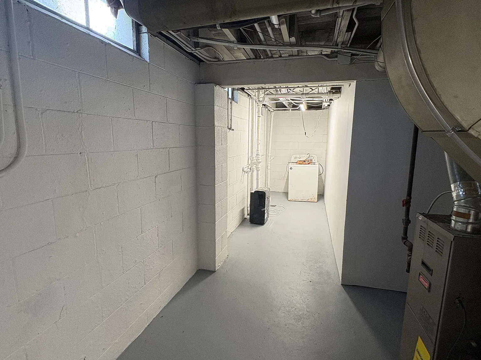 2 bed, $1,100 — Photo 3