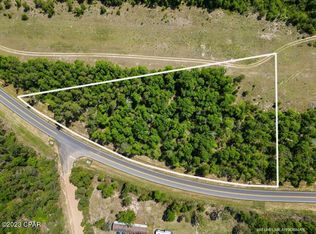 4 Buckhorn Blvd, Chipley, FL 32428