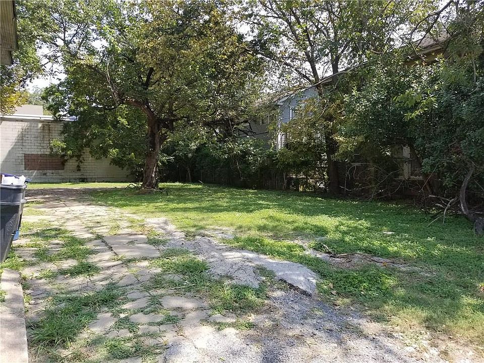 2nd image of 514 N Prairie Ave