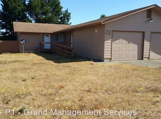930 Blanco Ave, Coos Bay, OR
