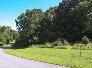 100 Burnt Mill Cir, Chadds Ford, PA 19317