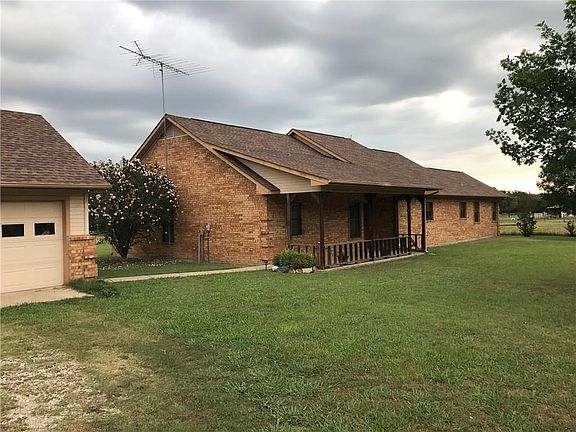2nd image of 1831 Vz County Road 3415