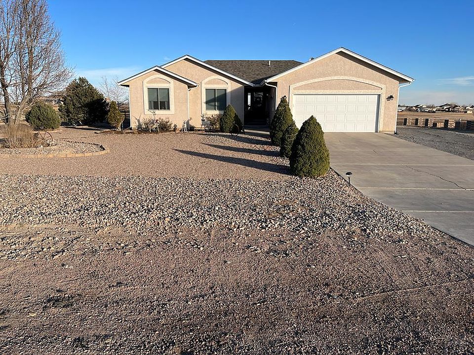 1st image of 1070 S Avenida Del Oro E