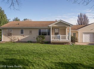 2550 E Payton Ave, Des Moines, IA 50320