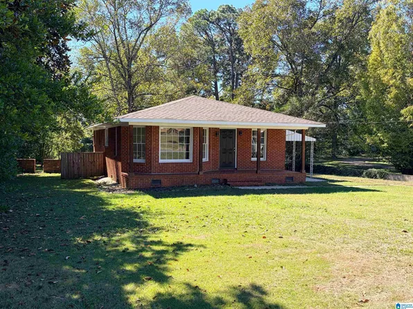 1205 4th Ave N, Clanton, AL 35045
