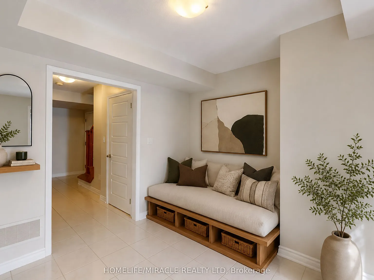 3 bed, $2,995 — Photo 3