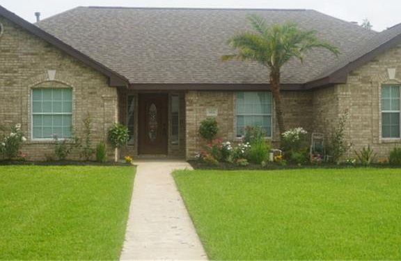 2nd image of 653 Westwood Cir