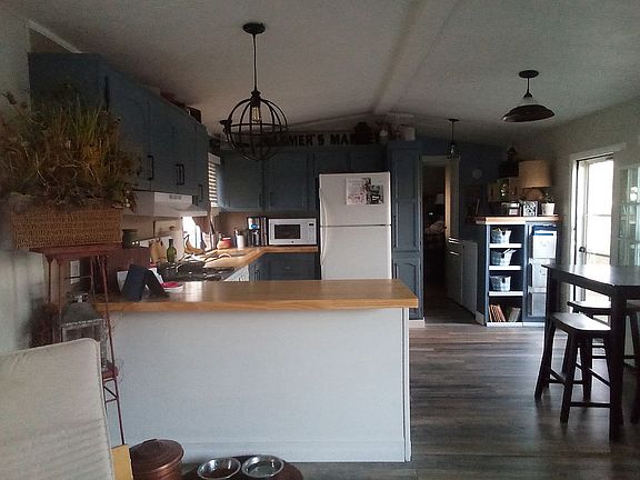 Vaulted ceiling kitchen area