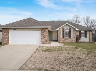 1140 S Tanner Dr, Springfield, MO 65802