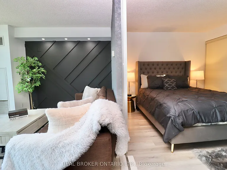 397 Front St N #1806 — Photo 36
