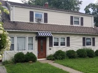 74 Philo Blvd, Edison, NJ 08837