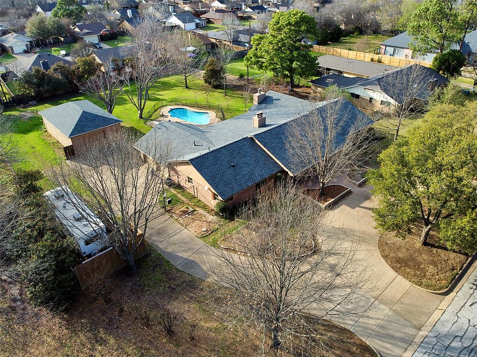 1st image of 6208 Windsong Dr