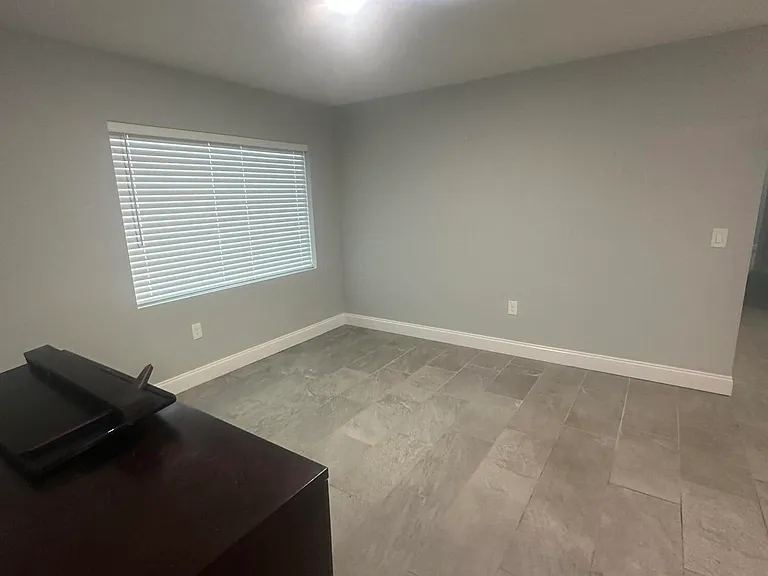 4445 Alpine Ln — Photo 4