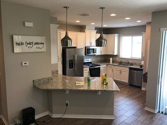 3rd image of 2606 White Isle Ln