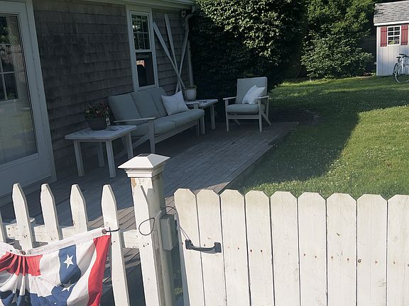 Gated yard to keep pups in