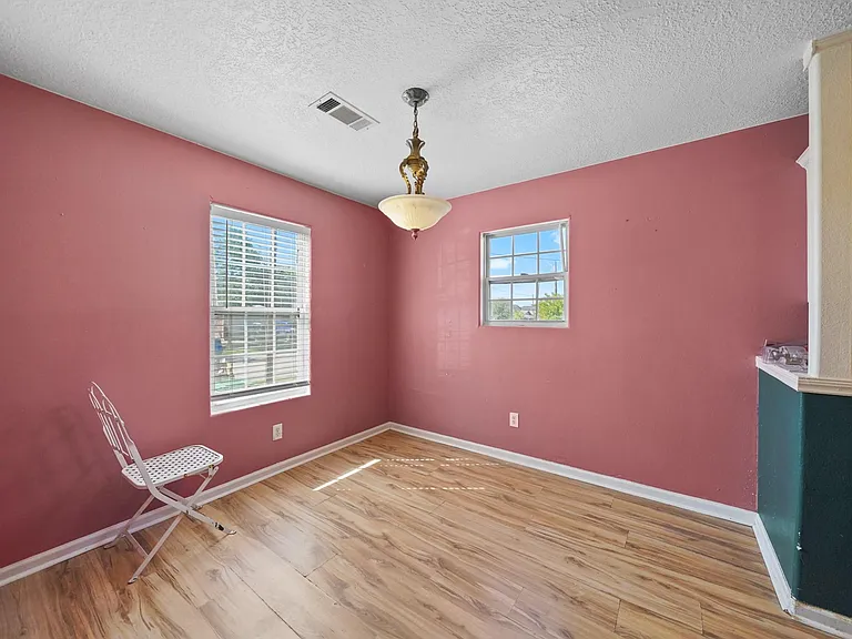 1704 Pannell St — Photo 3