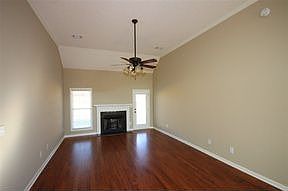 1st image of 92 Glen Arbor Ln