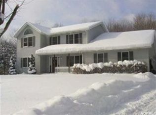 7442 Dewey Rd, Thompson, OH 44086