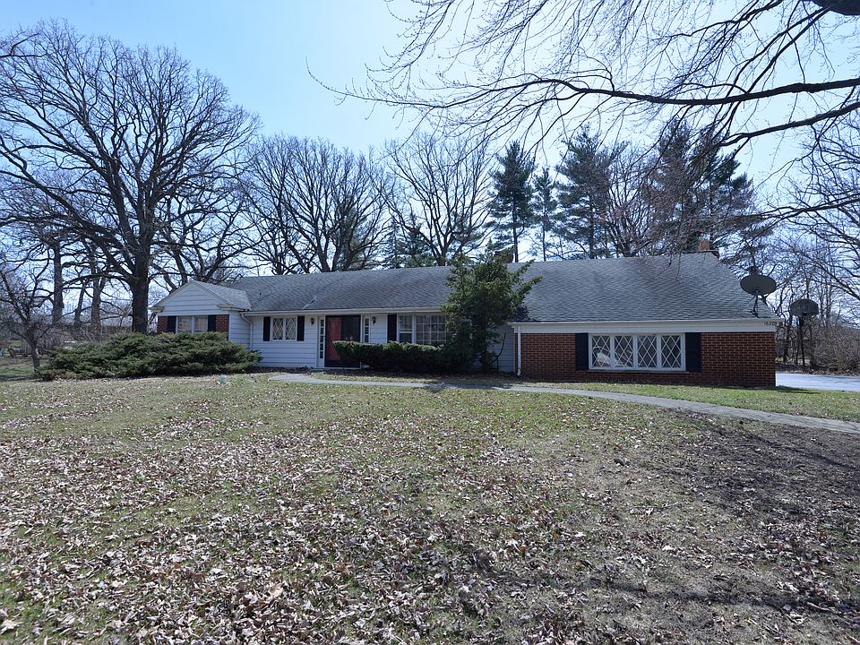 1st image of 16209 W Creek Dr