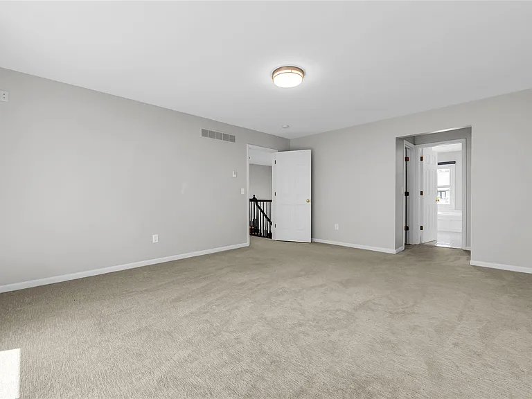 107 Millstone Dr — Photo 28