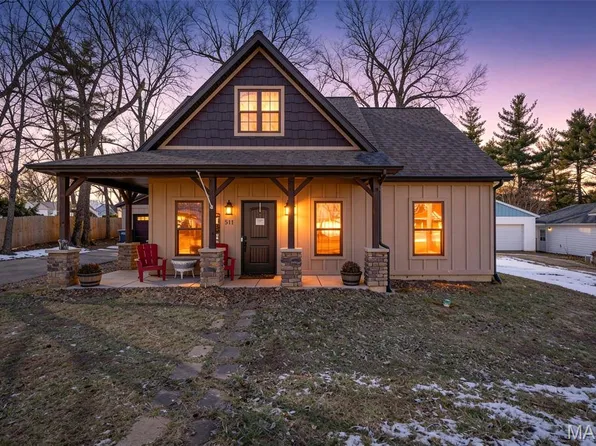 511 S A St, Farmington, MO 63640