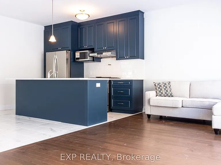 6 Dominique St — Photo 3