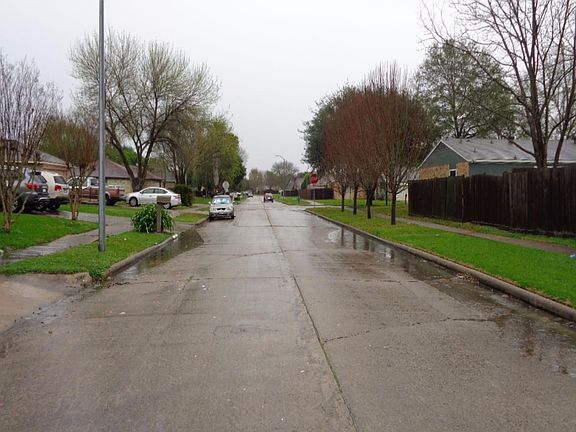 5th image of 15810 Gatebriar Dr
