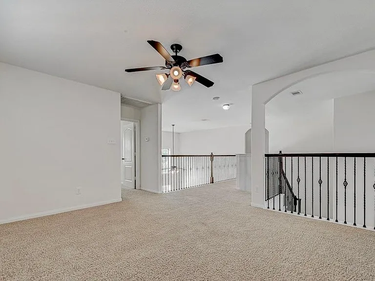11 Sagamore Ridge Pl — Photo 33