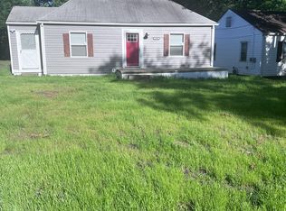 1406 Valley Ridge Dr, High Point, NC 27260