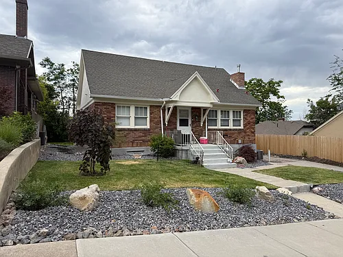 1318 E Emerson Ave Photo 1