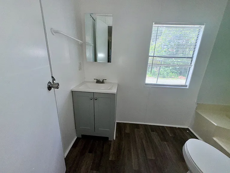1145 S Christiana Ave — Photo 13