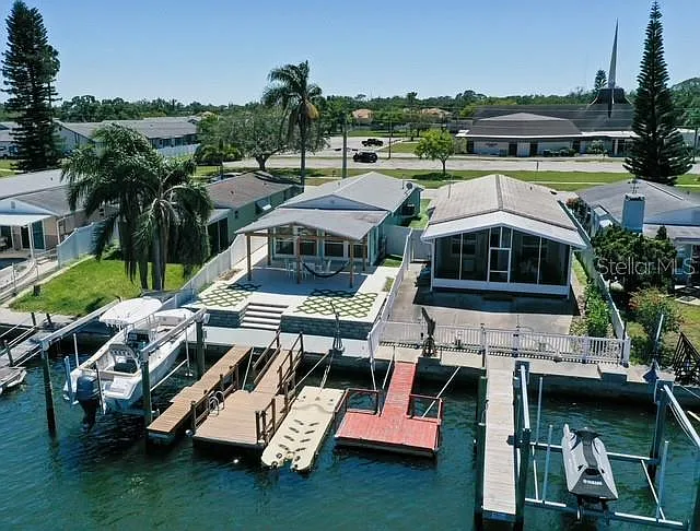 4825 Floramar Ter — Photo 16