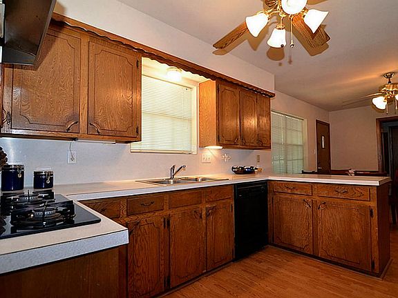 5th image of 6436 Woodbrook Ln