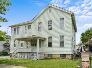 417 N Broadway St, Joliet, IL 60435