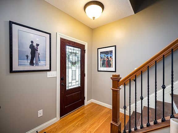 4th image of 1111 Winding Creek Ln