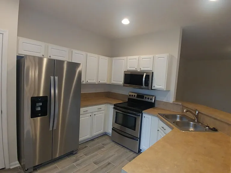 4847 Parkhurst Pl — Photo 9