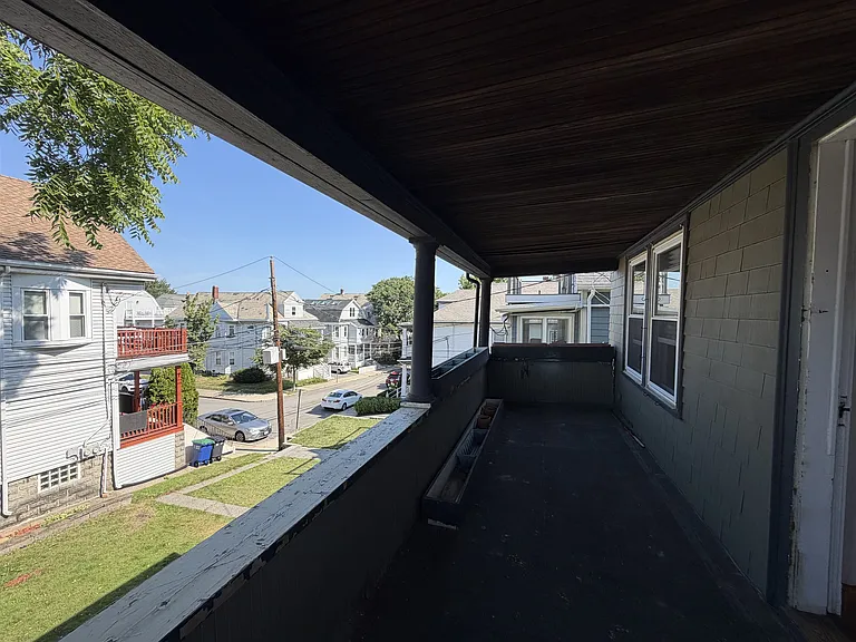 16 Central Rd #1 — Photo 3
