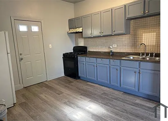 646 N Long Ave #2 — Photo 22